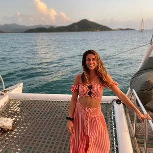 Meet your Posher, Amanda